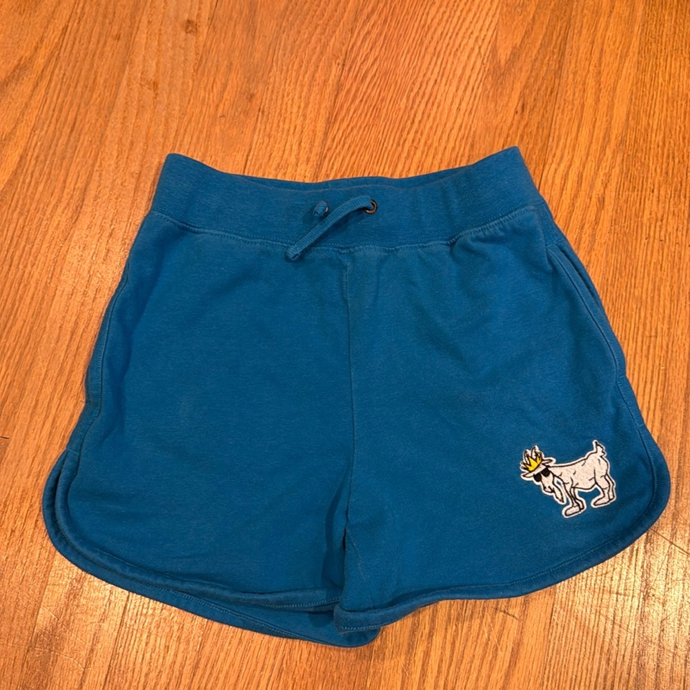GOAT USA short. Side pockets GUC